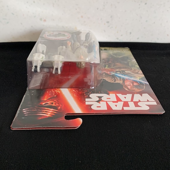 2015 Hasbro Disney Star Wars Luke Skywalker Action Figure - Picture 8 of 9